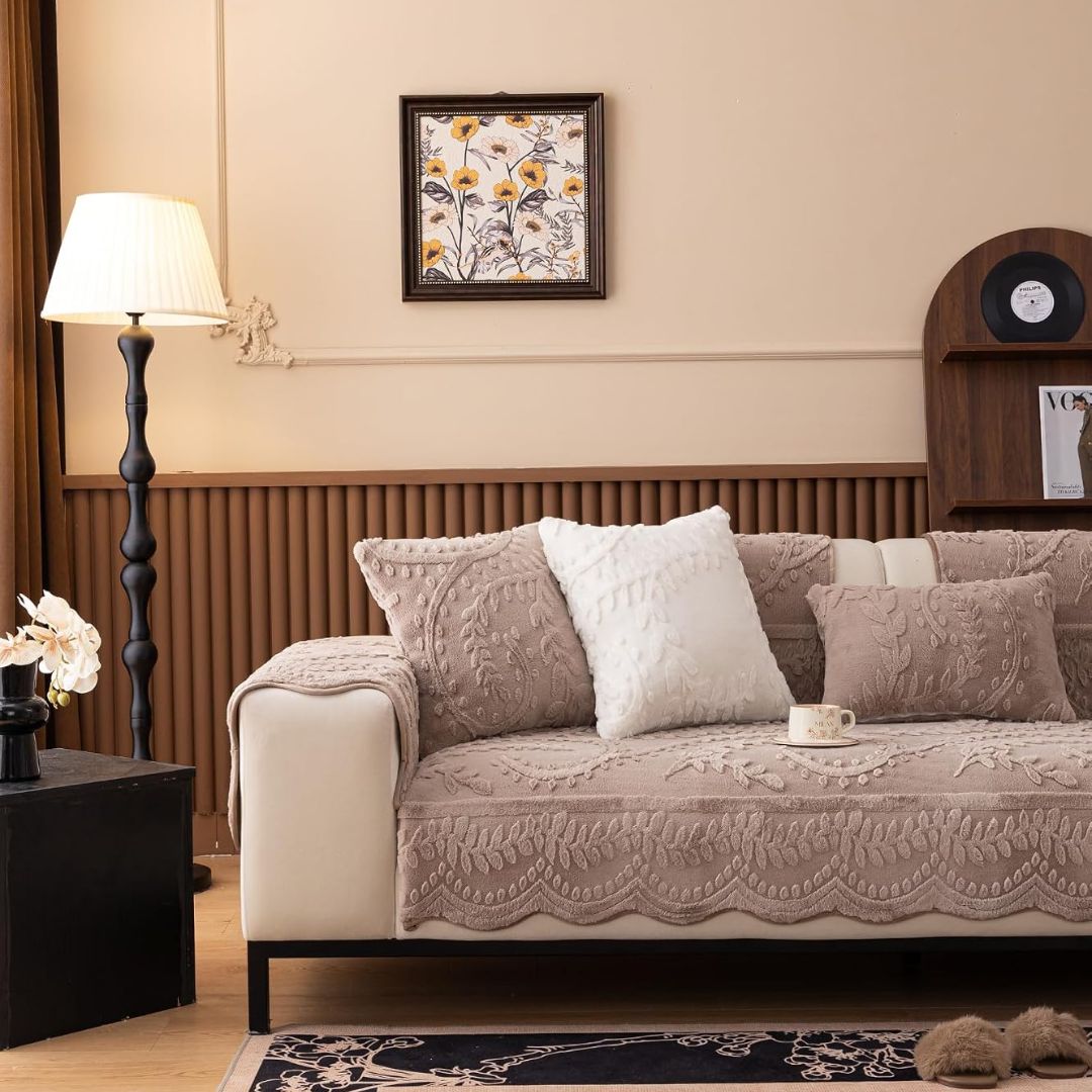 Leaf plush sofa cover